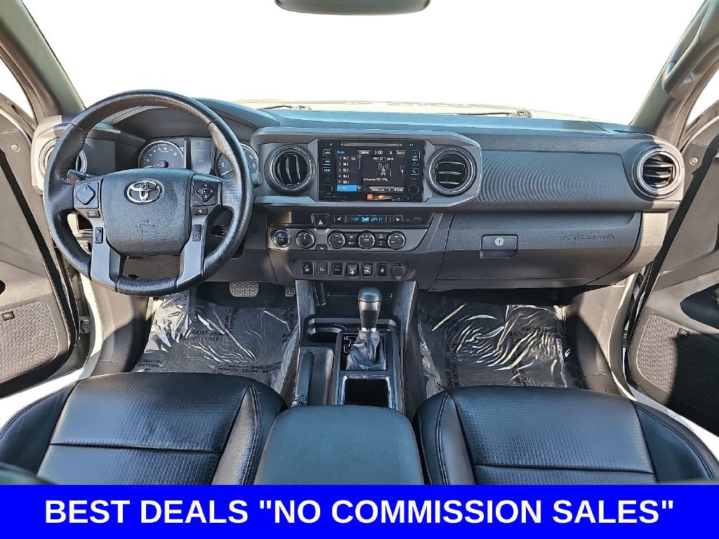 Used 2019 Toyota Tacoma TRD Off-Road AWD/4WD image 9