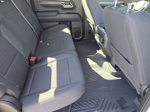 Used 2022 Chevrolet Silverado 1500 LT Trail Boss image 27