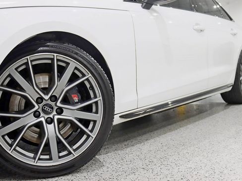 Used 2023 Audi S4 Prestige image 5