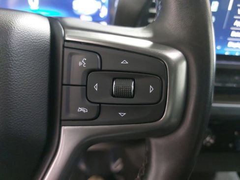 Used 2024 Chevrolet Silverado 1500 LT image 17