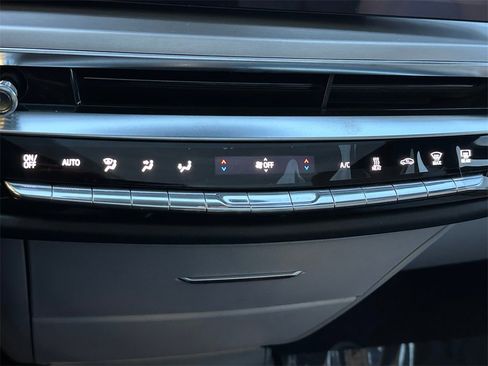 New 2026 Cadillac Lyriq Sport image 29