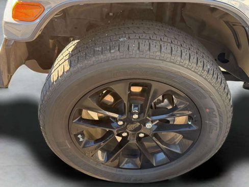 Used 2021 Jeep Wrangler Unlimited Sahara image 43