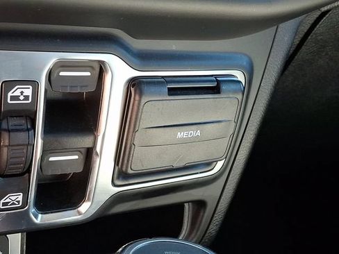Used 2020 Jeep Gladiator Mojave AWD/4WD image 32