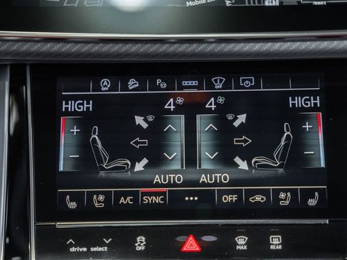 Used 2025 Audi SQ7 Prestige image 27