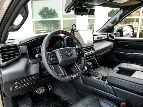 Used 2025 Toyota Sequoia TRD Pro AWD/4WD image 3
