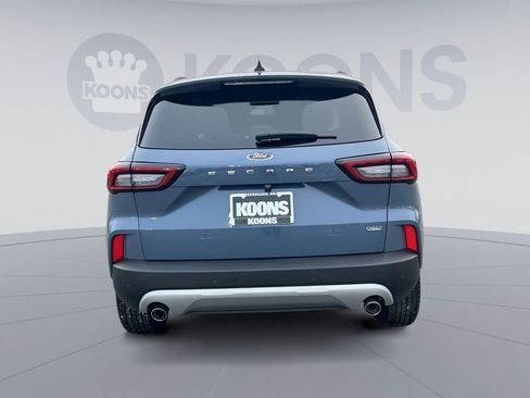 Used 2025 Ford Escape SE FWD image 5