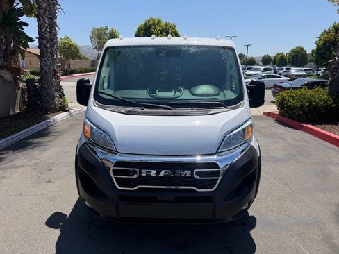 Used 2025 RAM ProMaster 2500 w/ U-Haul Equipment Group FWD image 3