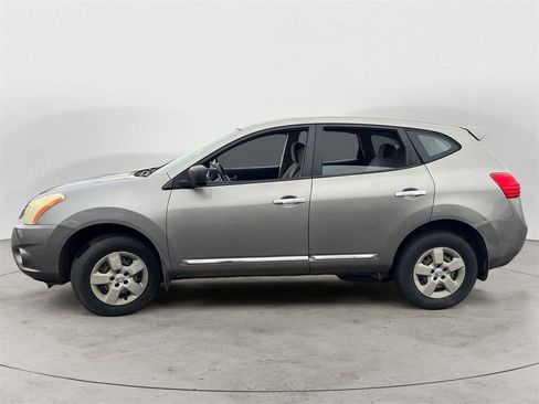 Used 2011 Nissan Rogue S image 5