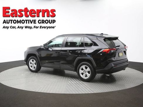 Used 2021 Toyota RAV4 XLE AWD/4WD image 62