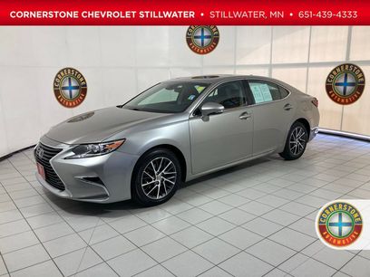 Used 2017 Lexus ES 350 w/ Luxury Package
