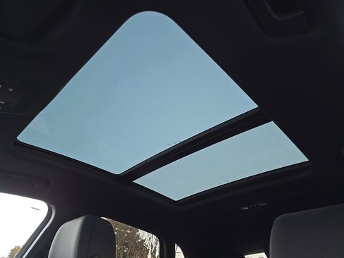 New 2025 Audi Q3 2.0T Premium image 29