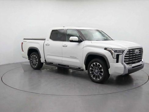 Used 2023 Toyota Tundra Limited AWD/4WD image 3