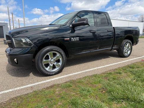 Used 2016 RAM 1500 Tradesman image 3