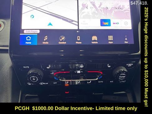 New 2025 Jeep Grand Cherokee Limited image 3