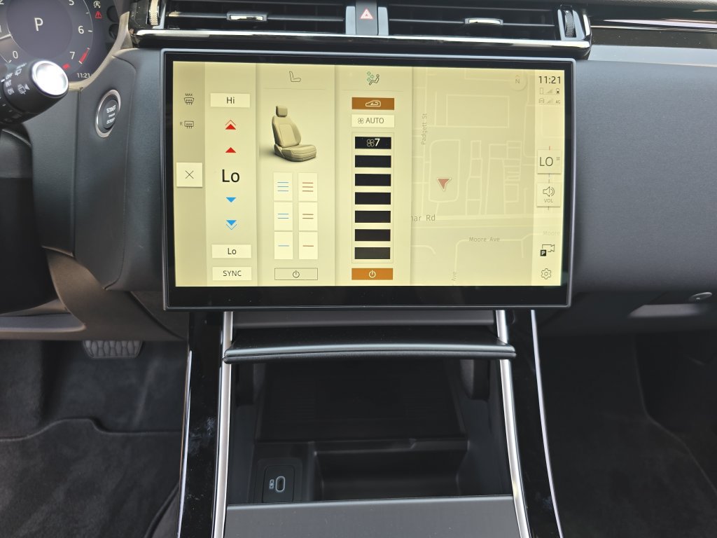 New 2026 Land Rover Range Rover Velar S AWD/4WD image 24