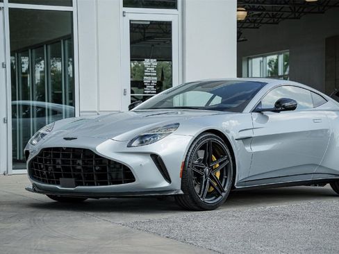 New 2026 Aston Martin V8 Vantage Coupe image 9