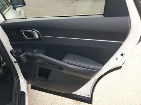 New 2025 Kia Sorento EX image 32