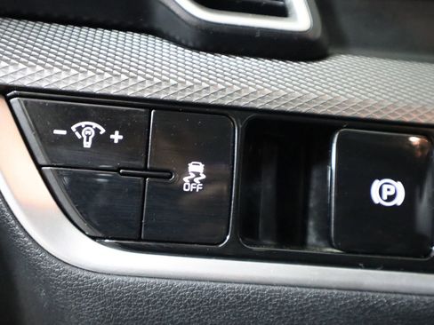 Used 2023 Kia Sportage LX image 37