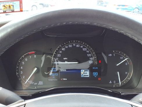 Used 2018 Cadillac XT5 Luxury w/ Driver Awareness Package AWD/4WD image 16