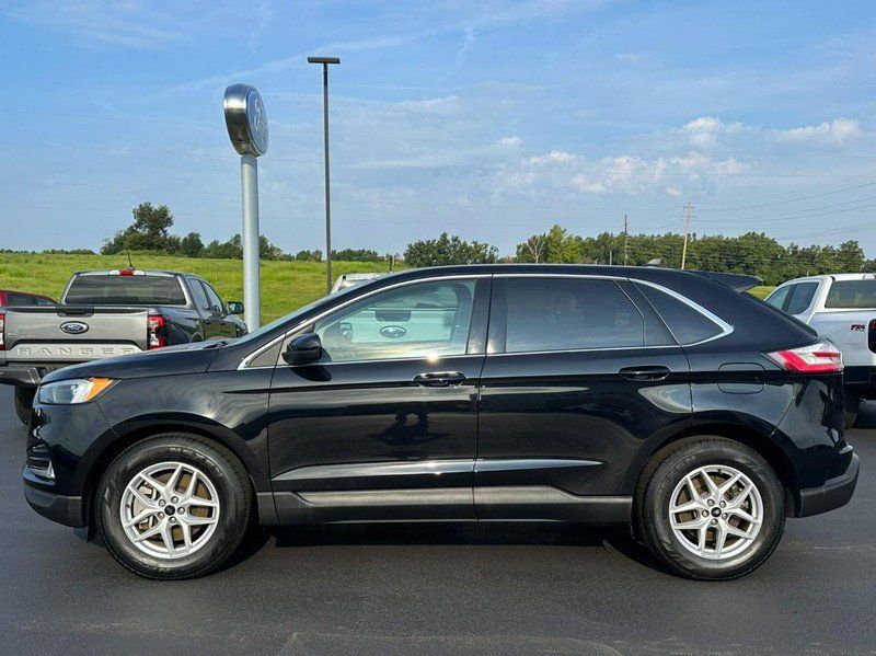 Used 2023 Ford Edge SEL w/ Convenience Package AWD/4WD image 5