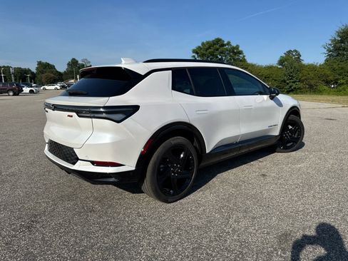 New 2025 Chevrolet Equinox EV RS w/ Active Safety Package 3 image 7