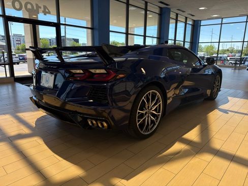 Used 2025 Chevrolet Corvette Stingray Preferred Conv w/ Stealth Interior Trim Package RWD image 5