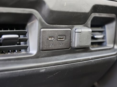 Used 2022 Chevrolet Silverado 1500 RST w/ Convenience Package II image 24