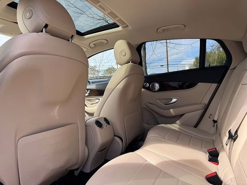 Used 2018 Mercedes-Benz GLC 300 GLC 300 Coupe image 28