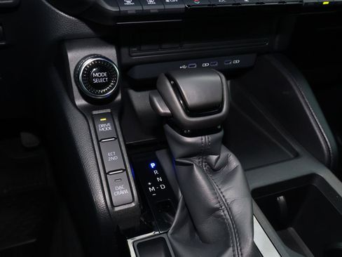 Used 2025 Toyota Land Cruiser 1958 image 27