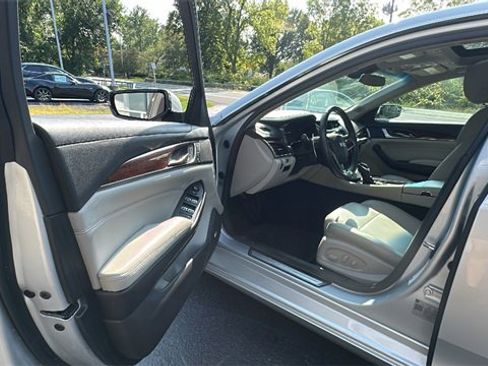 Used 2018 Cadillac CTS AWD Sedan image 30