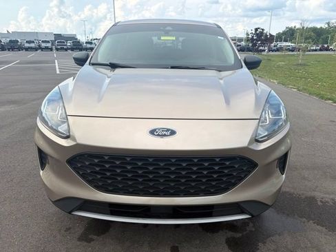Used 2020 Ford Escape S AWD/4WD image 3