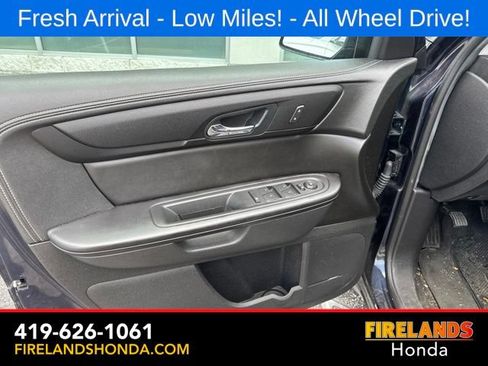 Used 2016 Chevrolet Traverse LT AWD/4WD image 16