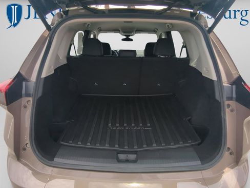 Used 2026 Nissan Rogue SV w/ Rock Creek Premium Package AWD/4WD image 10