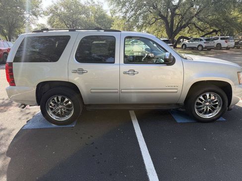 Used 2012 Chevrolet Tahoe LS RWD image 6