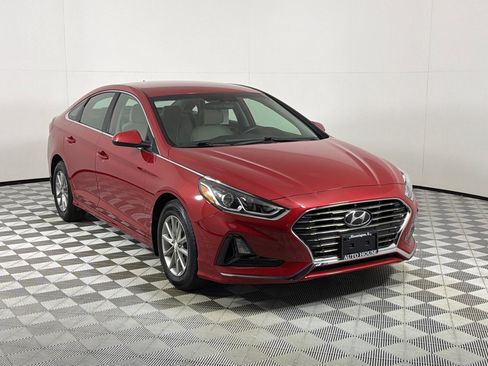 Used 2019 Hyundai Sonata SE FWD image 3