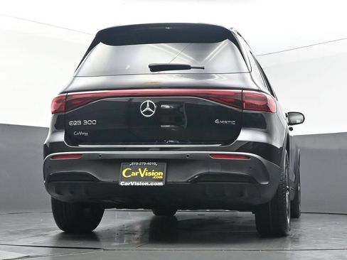 Used 2024 Mercedes-Benz EQB 300 4MATIC image 48