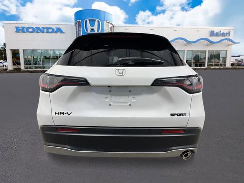 New 2026 Honda HR-V Sport image 4