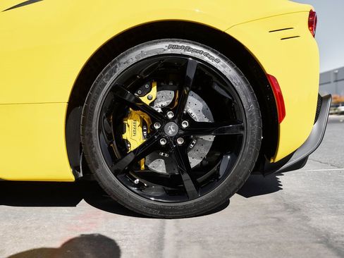 Used 2022 Ferrari SF90 Stradale image 26