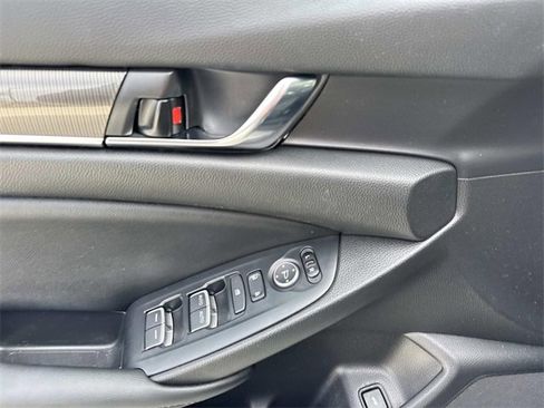 Used 2022 Honda Accord Sport image 20