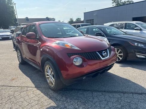 Used 2014 Nissan Juke SL AWD/4WD image 2