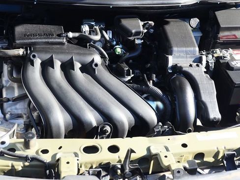 Used 2012 Nissan Versa SV image 54