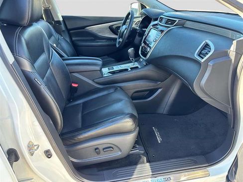 Used 2018 Nissan Murano SL w/ Midnight Edition Package image 16