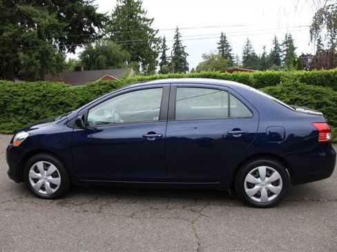 Used 2008 Toyota Yaris Sedan w/ Convenience Pkg FWD image 12