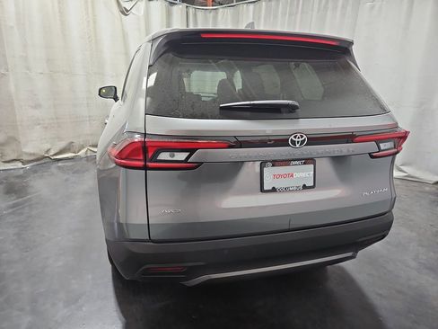 New 2026 Toyota Grand Highlander AWD image 5