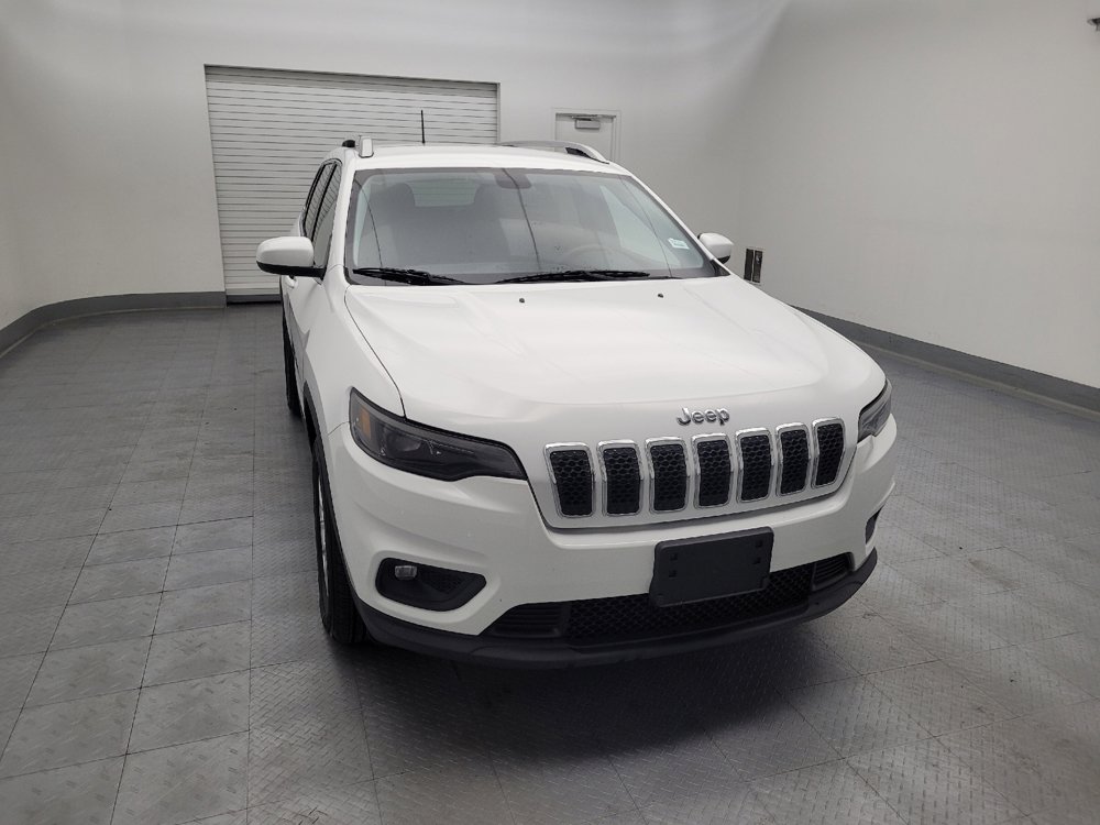 Used 2019 Jeep Cherokee Latitude w/ Popular Appearance Group AWD/4WD image 14