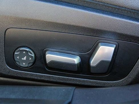 Used 2022 BMW 330i Sedan w/ Premium Package 2 image 20