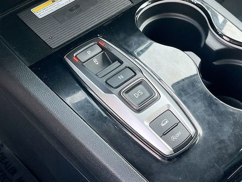 Used 2022 Honda Pilot Elite image 17