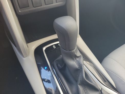 Certified 2024 Toyota Corolla Cross L FWD image 27