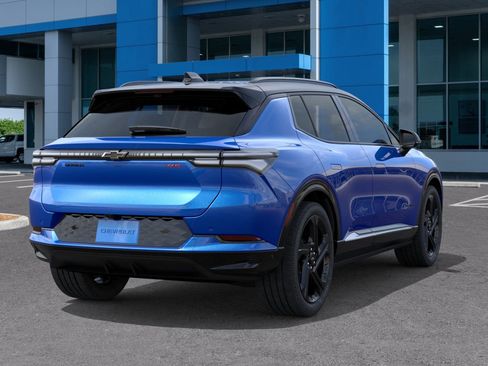 New 2026 Chevrolet Equinox EV RS image 4