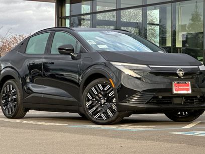 New 2026 Nissan Leaf Platinum+ w/ Cargo Package (Platinum+)